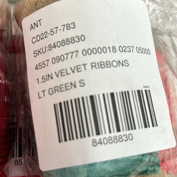 Mint Anthropologie Vintage Fray Velvet ribbon Spool - Picture 9 of 14